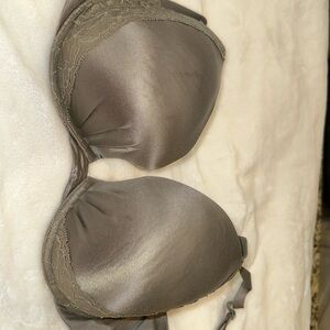 Victoria’s Secret push-up underwire bras olive size 38DD